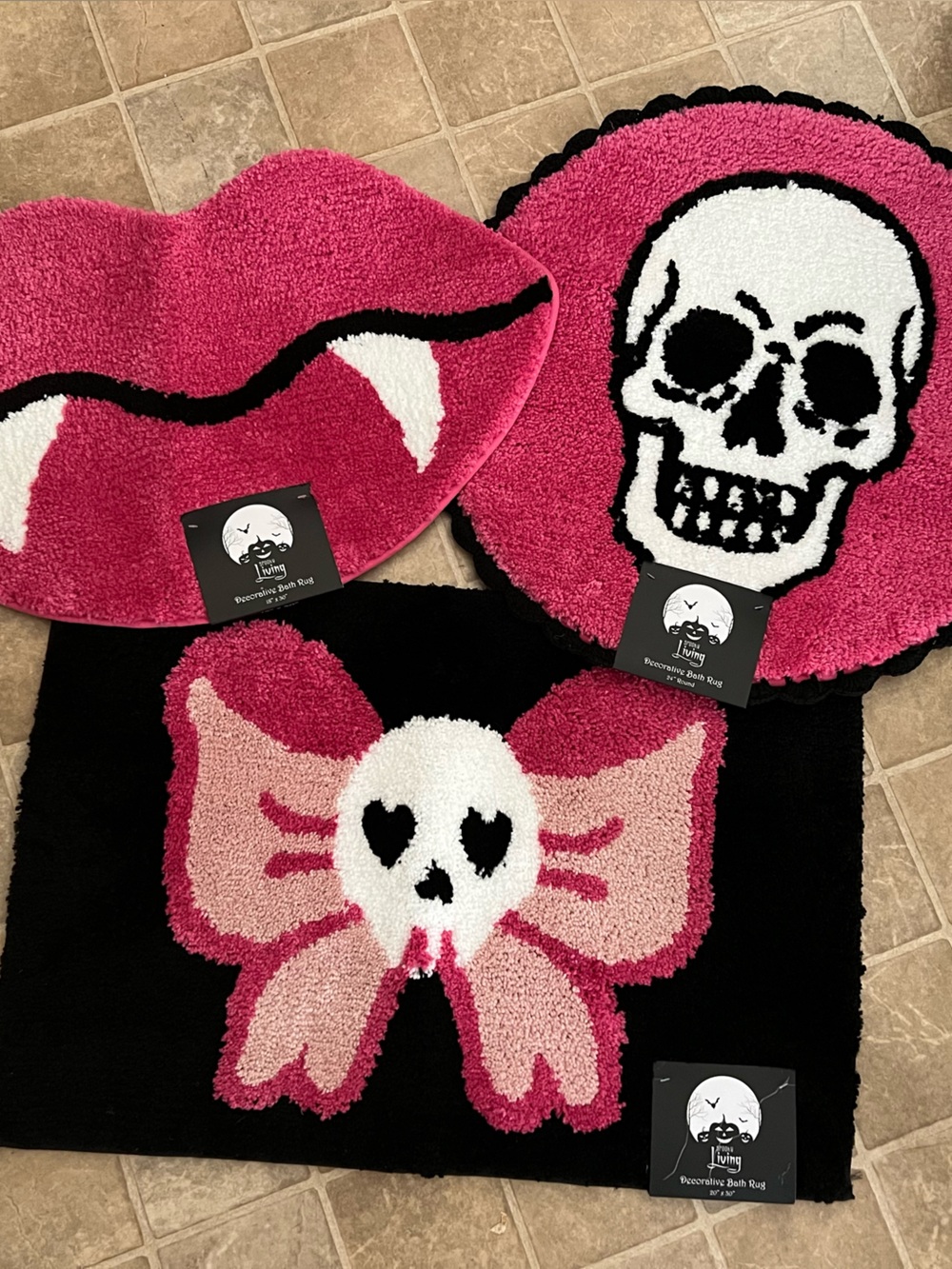 Gothic Pink & Black Skull & Bow, Skeleton & Vampire Lips 3pc Halloween Bath Rugs